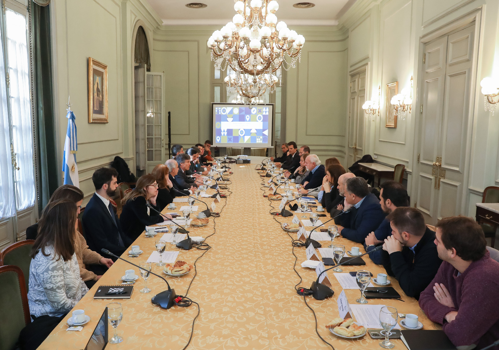 Fuerte articulaci&oacute;n p&uacute;blico privada orientada a potenciar oportunidades para los Global Delivery Centers en la Argentina