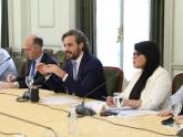 Canciller Cafiero con el Consejo de Malvinas
