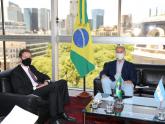 Reunión de Neme con el embajador de Brasil