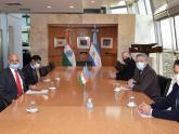 Reunión con Embajador de la India