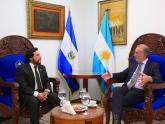 Jorge Neme con el vicepresidente de El Salvador