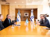 Cafiero con el embajador de Israel