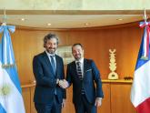 Cafiero recibió al nuevo embajador de Francia y destacó la sólida relación bilateral alcanzada en estos últimos cuatro años