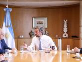 Ministros Jorge Taiana y Santiago Cafiero junto a Pablo Ceriani (Aerolíneas)
