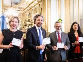 Lanzamiento del sello postal por los 200 años de relaciones diplomáticas entre ambos países