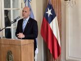 Secretario Guillermo Carmona en misión oficial en Santiago de Chile