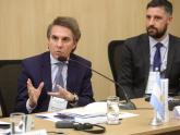 Ministro Juan Ignacio Roccatagliata exponiendo en la primera Reunión de Expertos sobre la Medición de la Cooperación Sur-Sur