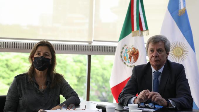 Cascos Blancos-México