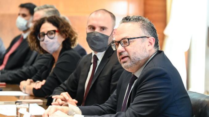 Anuncio del Gobierno_Sector automotriz