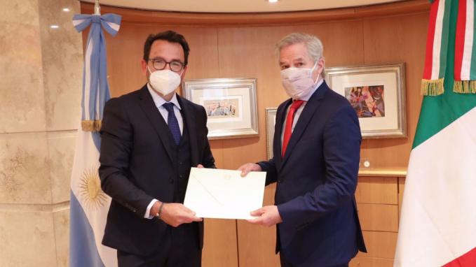 Canciller Solá y embajador de Italia, Fabrizio Lucentini