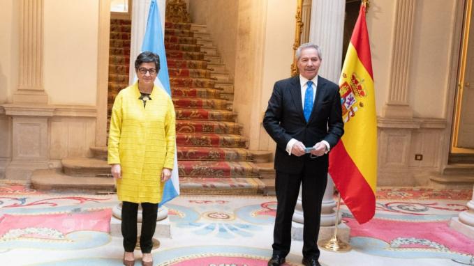 Gira de Alberto Fernández por Europa_España
