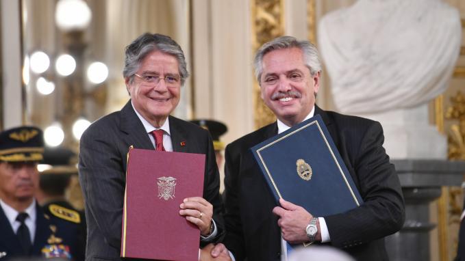 Presidentes Fernández y Lasso