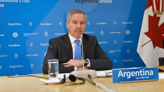 Felipe Solá_Ministra de Canadá