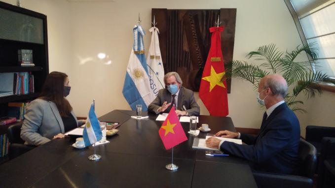 Pablo Tettamanti_Asociación con Vietnam