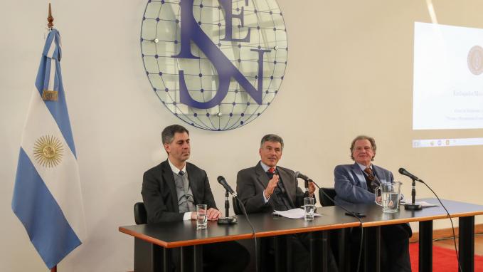 Curso de Actualización en Temas y Herramientas Económico-Comerciales