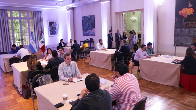 Ronda de negocios en Cancillería con empresarios mexicanos del sector de carne bovina y aviar