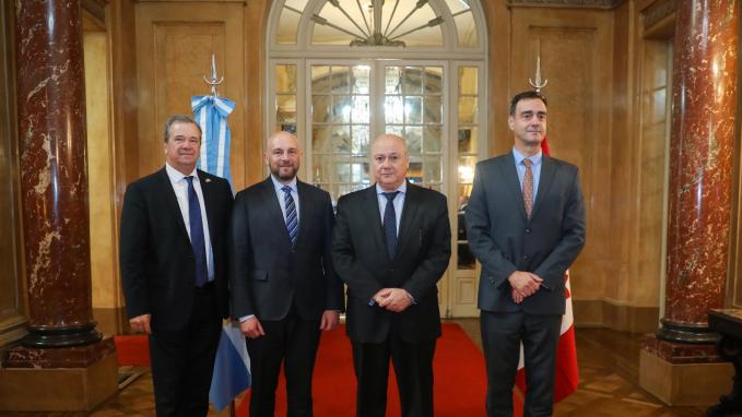 Visita del Viceministro Asistente para las Américas de la Cancillería canadiense, Glen Linder