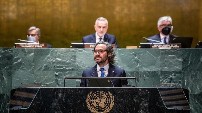Cafiero en la ONU
