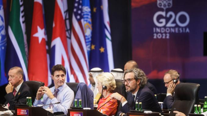 g20