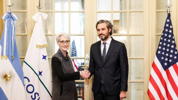 Cafiero y Wendy Sherman 