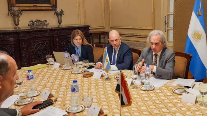 Argentina y Egipto celebran nueva ronda de consultas políticas en El Cairo