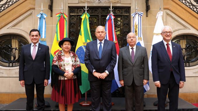 COMUNICADO CONJUNTO DE LOS CANCILLERES DEL MERCOSUR 