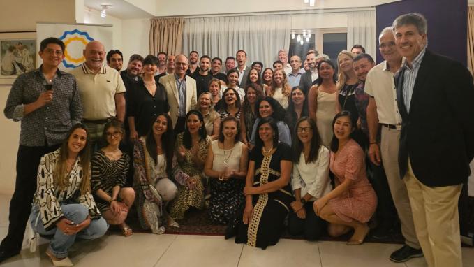 En el marco de su gira por Asia, la Canciller Mondino en un encuentro con la comunidad argentina residente en Malasia