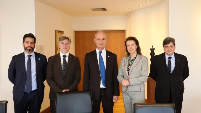 La Canciller Diana Mondino recibió al Vicepresidente del Comité Internacional de la Cruz Roja, Gilles Carbonnier