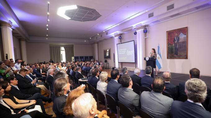 2024 National Export and Investment Promotion Plan: launch event with business chambers and private entities.