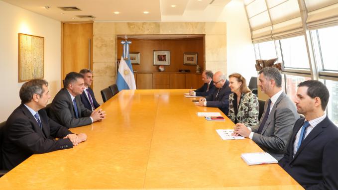 Encuentro de la Canciller con el Presidente del Directorio de Cargill Argentina