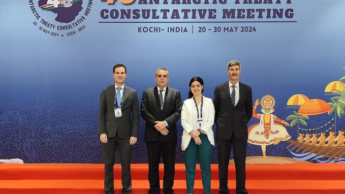 Delegación argentina ante la 46° RCTA: Javier De Cicco; Fausto López Crozet (Jefe de Deleg.), Lic. P. Casela; Cnel. A.Humarán