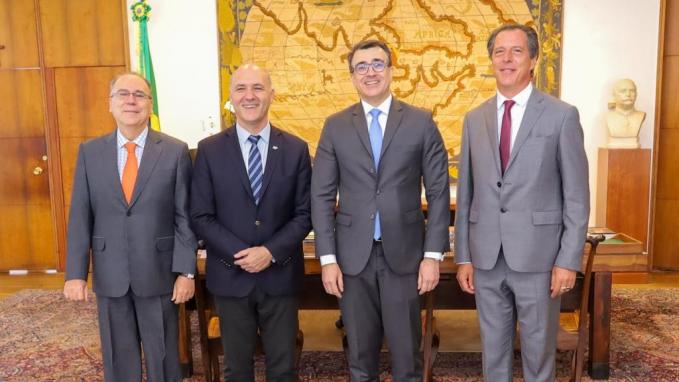 Fernando Simas Magalhaes, Guillermo Carmona, Carlos Alberto Franco França y Pablo De Angelis en Brasilia