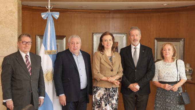 Mondino se reunió con autoridades de la Delegación de Asociaciones Israelitas Argentinas (DAIA)