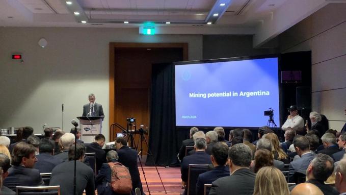 La Argentina participó en la feria internacional de minería PDAC 2024