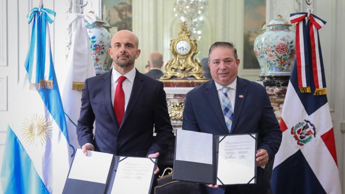 La Argentina y República Dominicana suscriben memorándum sobre servicios aéreos