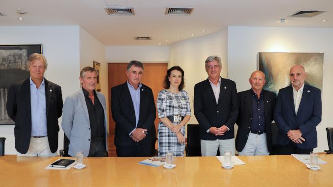 Mondino se reunió con representantes de entidades agropecuarias 
