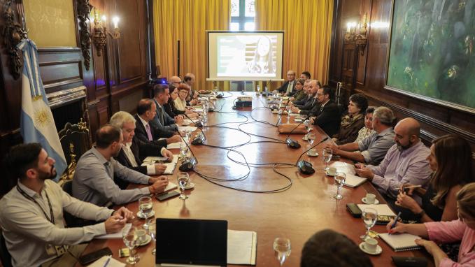 Reunión con representantes del Banco de Desarrollo de América Latina y el Caribe (CAF)