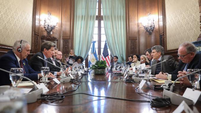 Diálogo sobre Seguridad Energética entre la Argentina y los Estados Unidos de América