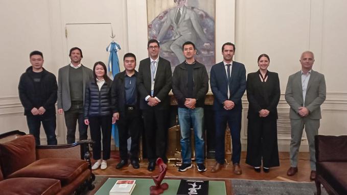 Reunión con Directivos de Compras de Supermercado Pupumall de China