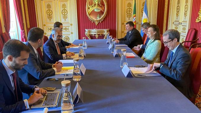 Reunión de Mondino con su par, el Ministro de Estado y Negocios Extranjeros, Paulo Rangel 